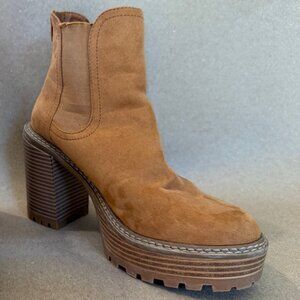 Madden Girl Women Kamora Faux Suede Ankle Platform Boot Chunky Heel Shoe Size 8